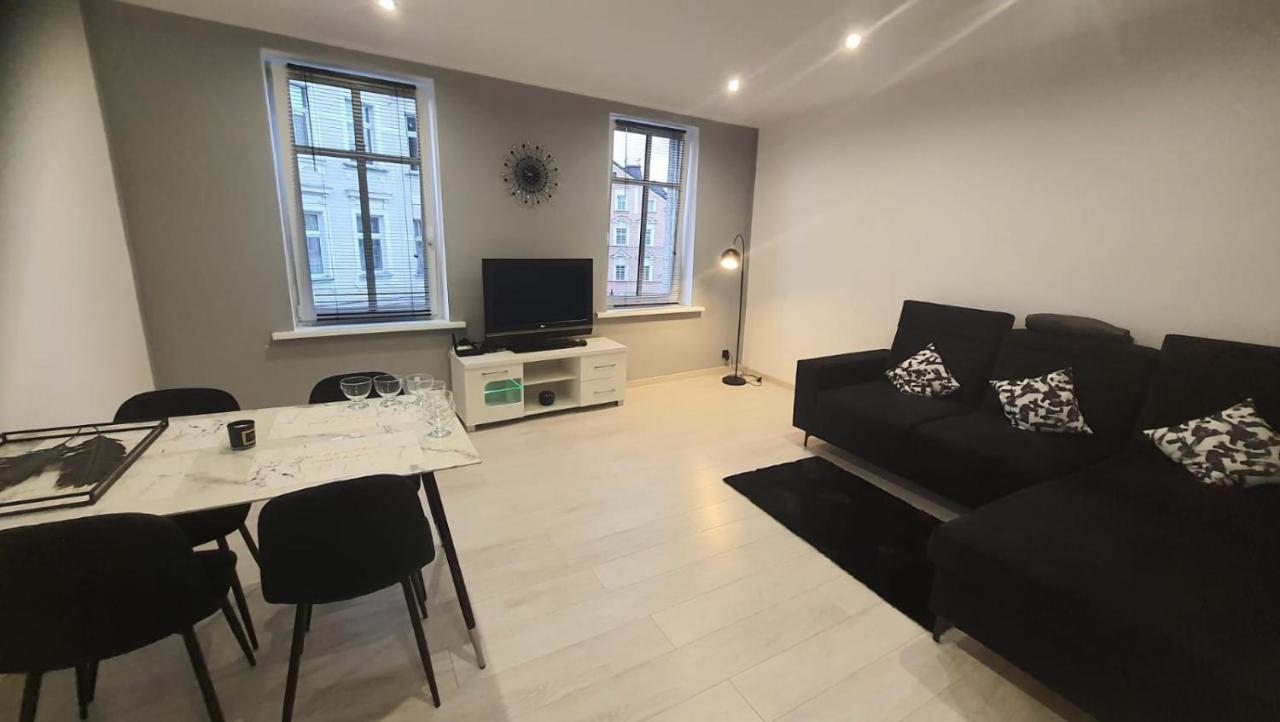 Komfortowy Apartament U Baltazara Duszniki Zdrój Exteriör bild