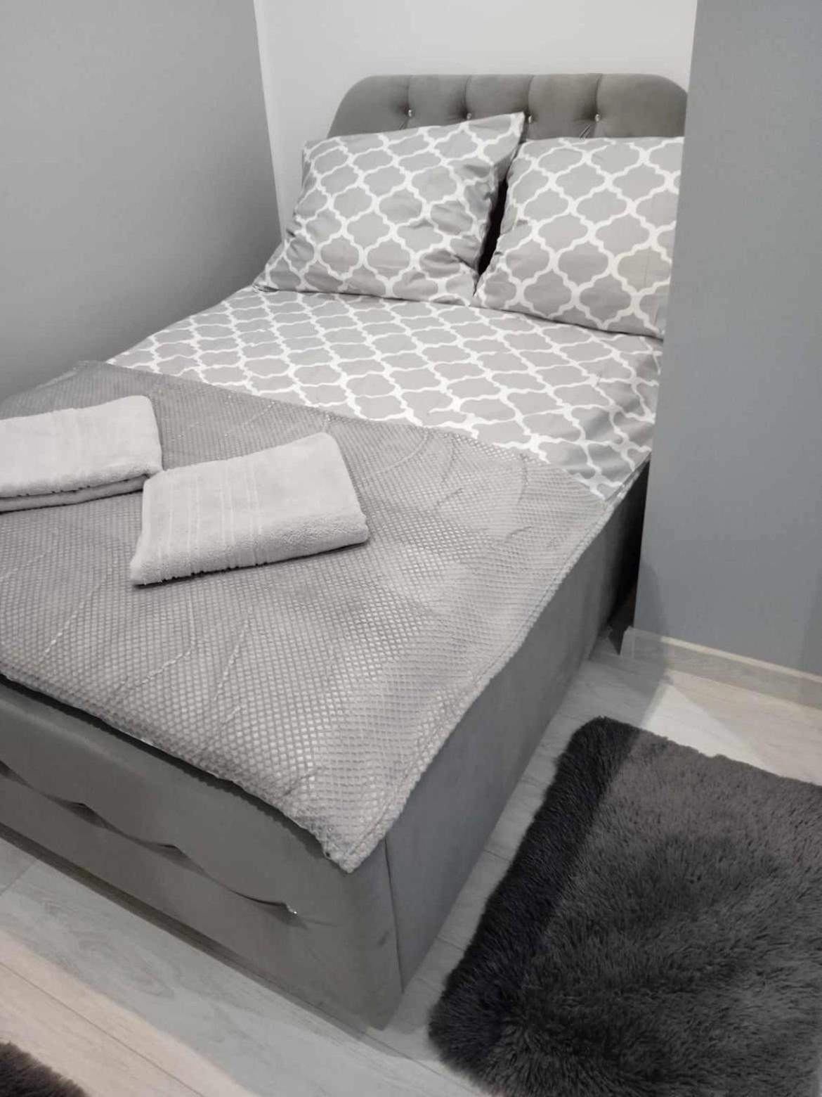 Komfortowy Apartament U Baltazara Duszniki Zdrój Exteriör bild